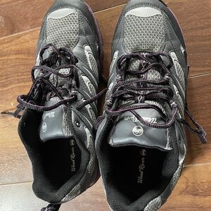 WindRiver Women's Adriane Approach Tarantula Anti-Slip Low Cut Hiking Shoes